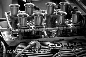 V8 Cobra