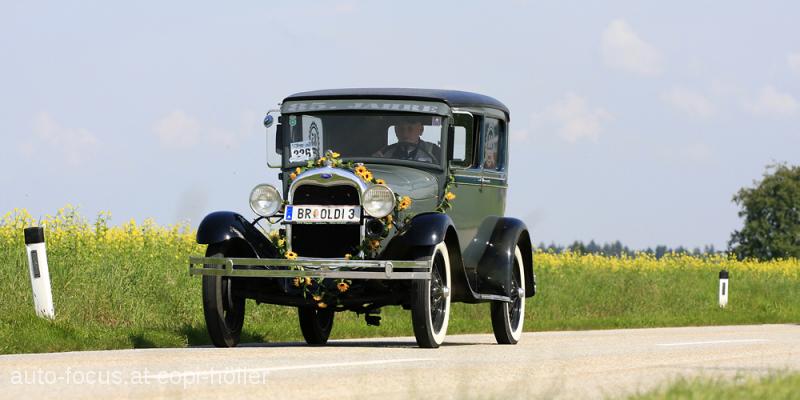 OEAMTCBraunauOldtimer539.JPG